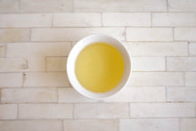 Load image into Gallery viewer, Green Tie Guan Yin 清香鐵觀音