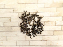 Load image into Gallery viewer, Roasted Phoenix Green 單叢綠茶