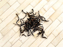 Load image into Gallery viewer, Phoenix Ao Fu Hou Oolong 凹富后烏龍