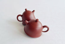 Load image into Gallery viewer, 'Zhong Hu' Bell Shape Chaozhou Pot by Master Lin 鐘壺