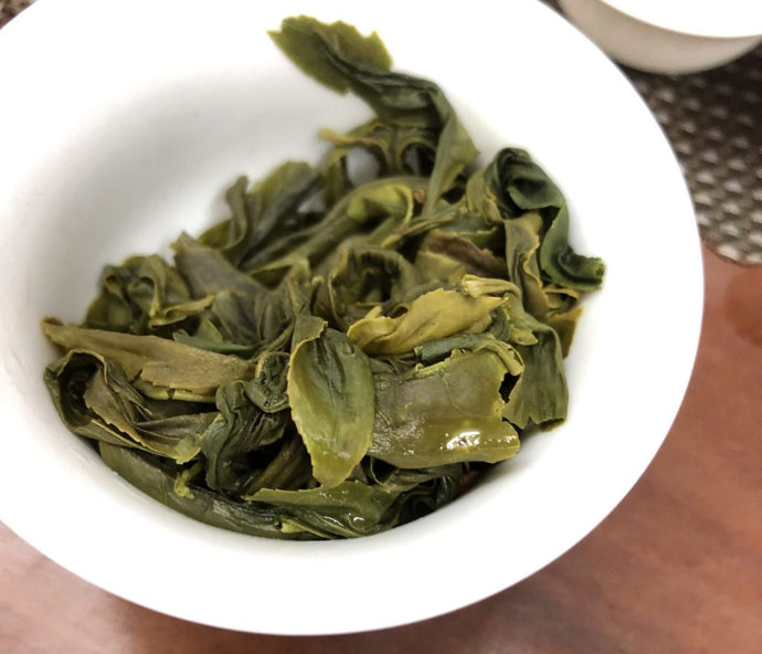 What’s the deal with Chou Shi 抽湿 tea?