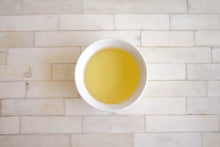 Load image into Gallery viewer, Green Tie Guan Yin 清香鐵觀音
